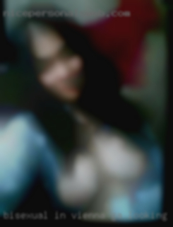 bisexual in Vienna GA looking for couple